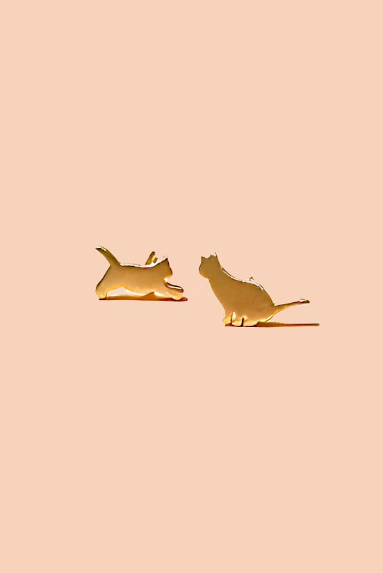 CAT THERAPY STUDS
