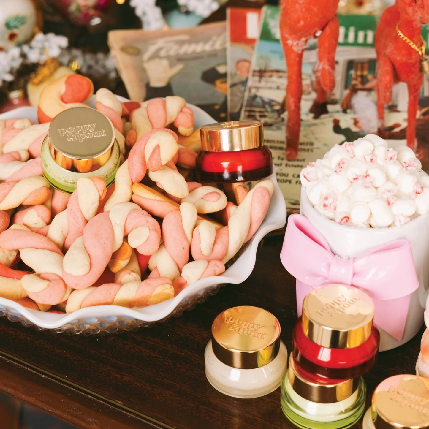 LIP SCRUB IN FROSTED SUGAR PLUM