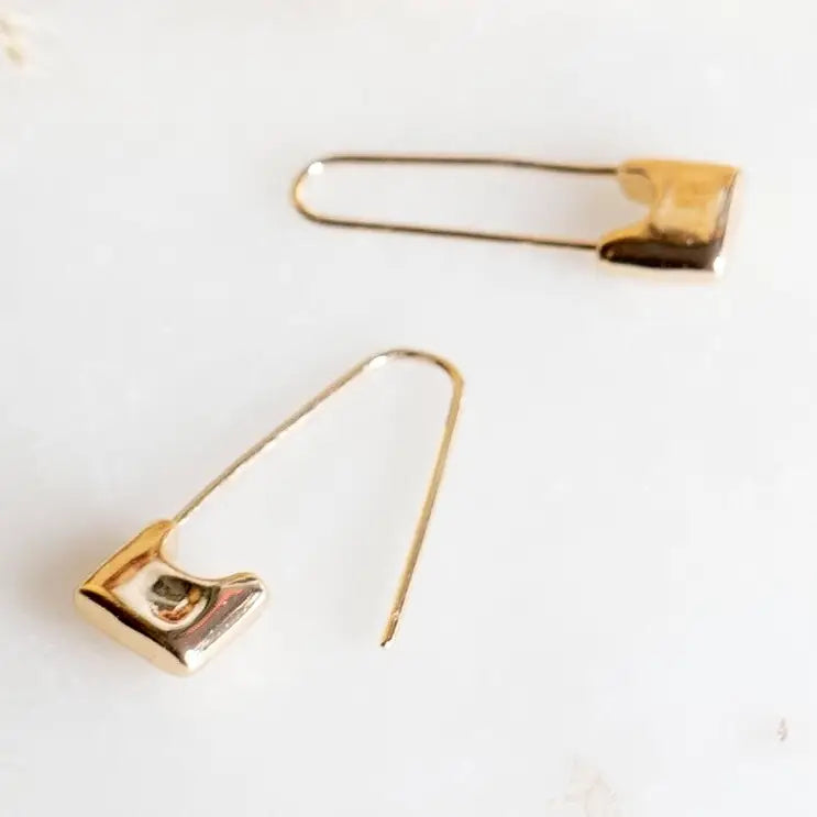 SID SAFETY PIN EARRINGS