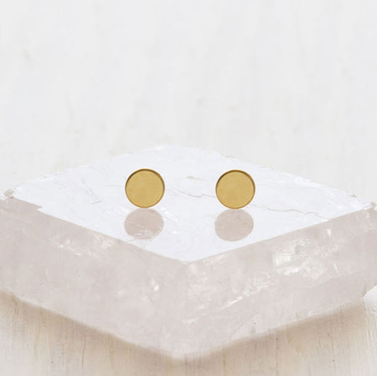 MINIMALIST DOT STUD