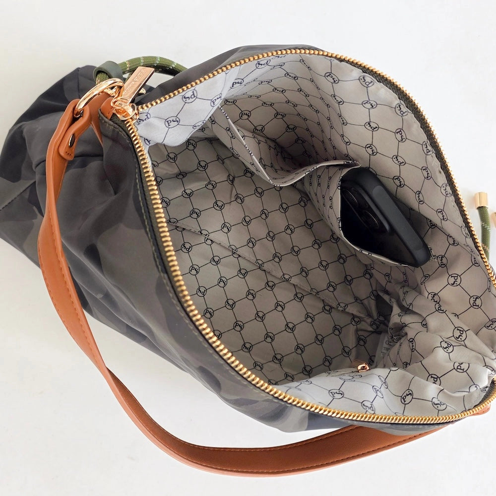 NIKKI SLOUCHY BAG