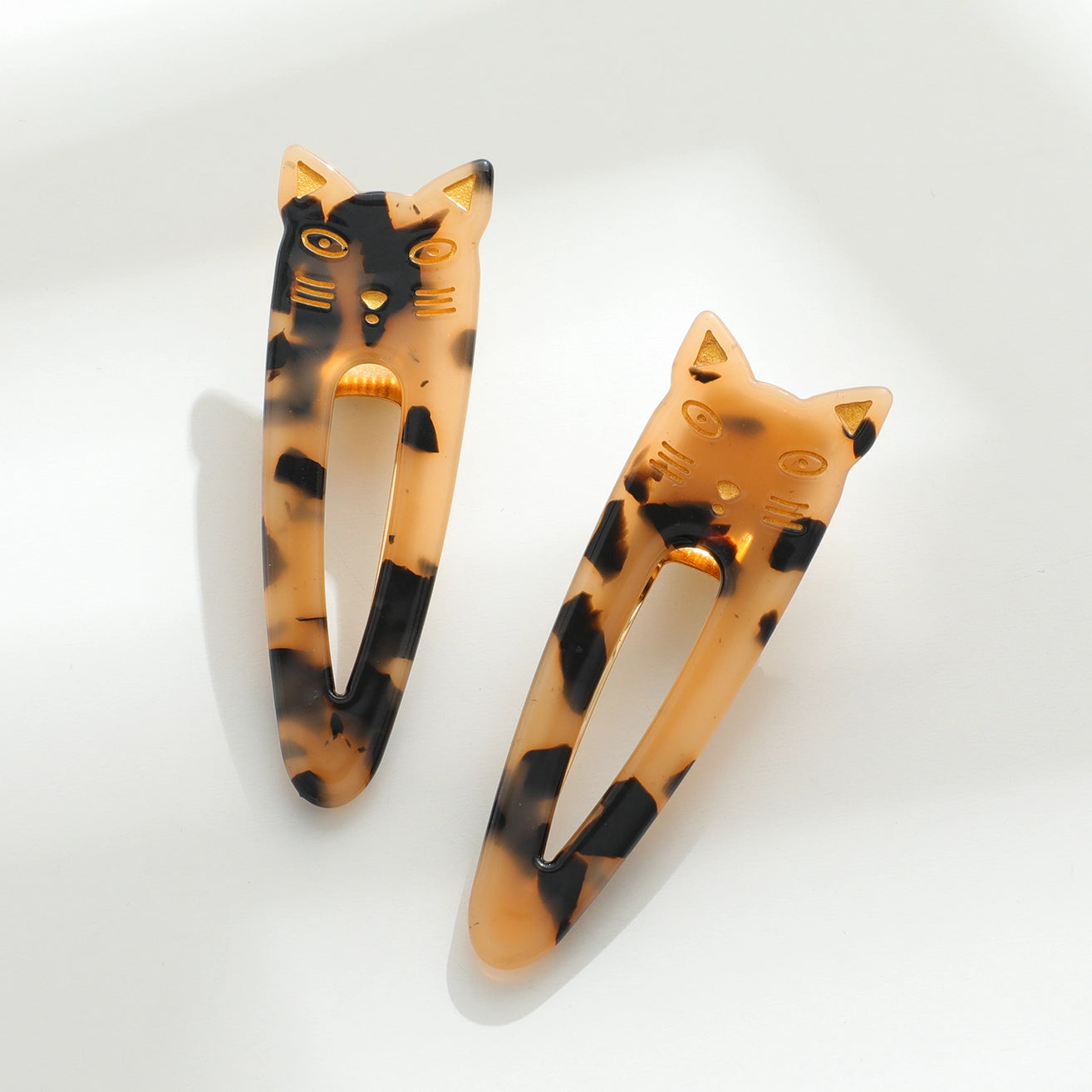 POINTED CAT FACE BARRETTES