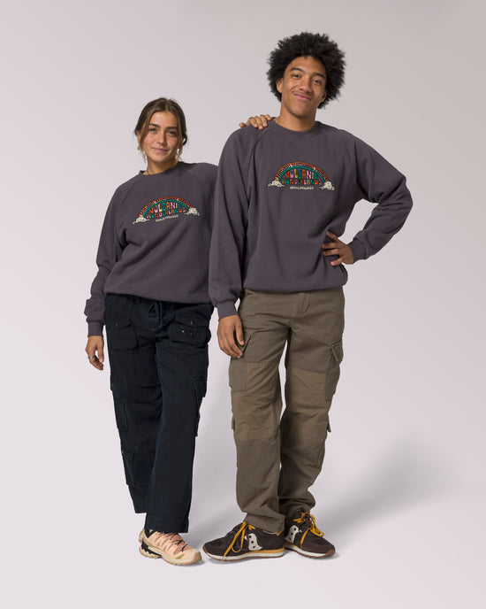 HAWAII GEOLOGICAL WONDERLANDS SWEATSHIRT