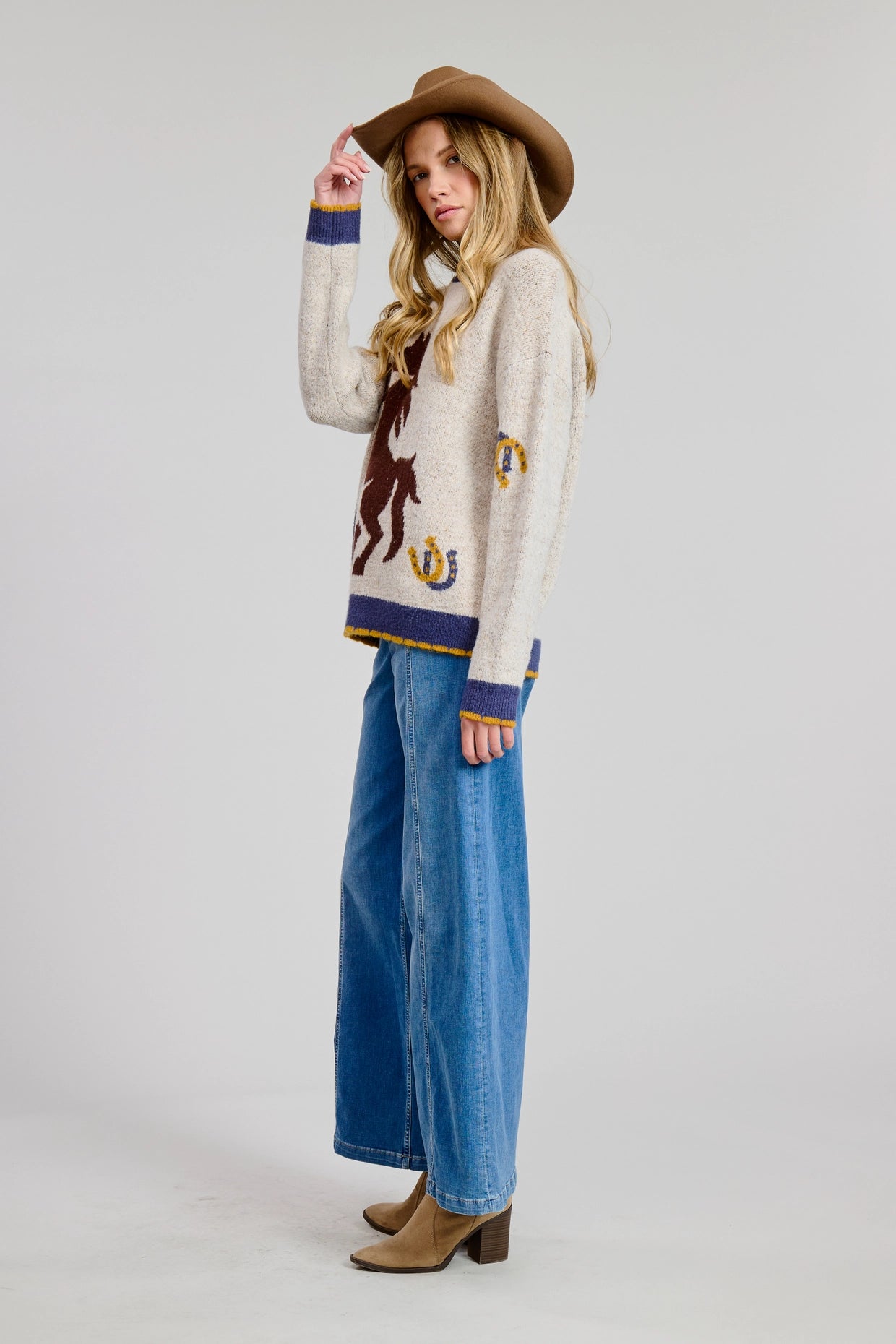 PRAIRIE RIDE SWEATER