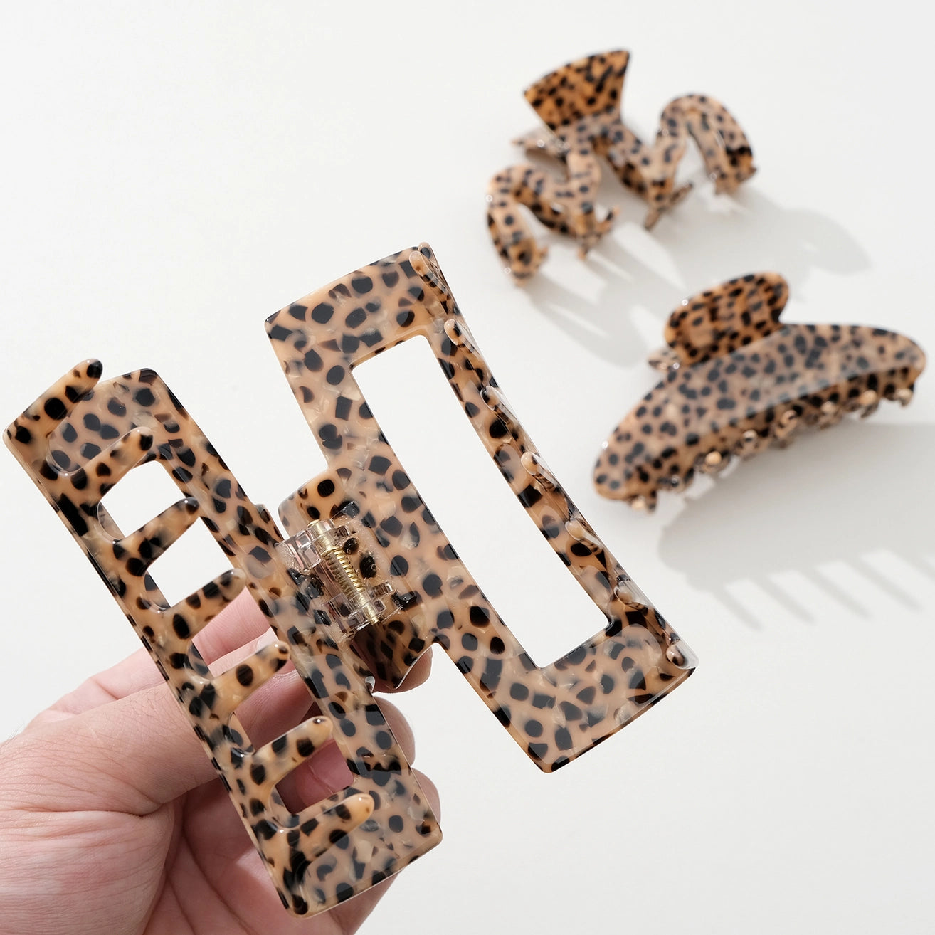 WILD LEOPARD LARGE CLAW CLIPS