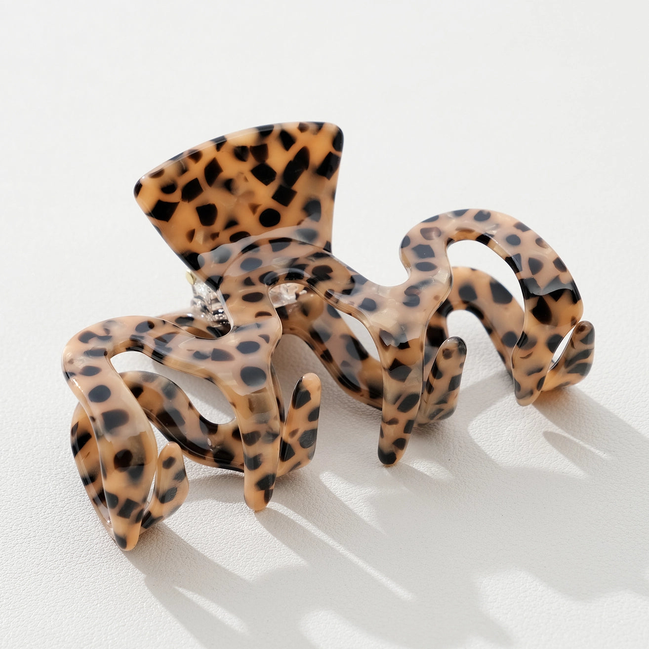 WILD LEOPARD LARGE CLAW CLIPS