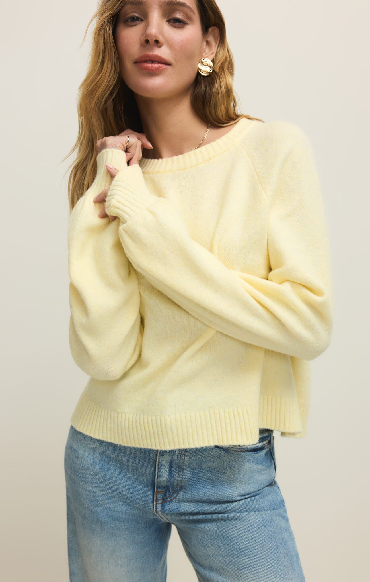 COMING UP SWEATER