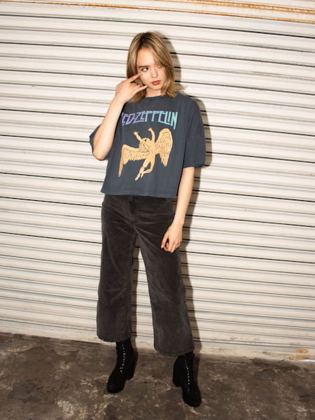 Led Zeppelin Swan Cropped Tee