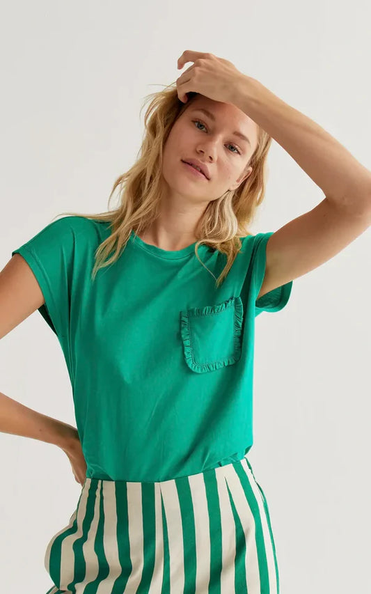 GREEN TEE WITH RUFFLED POCKET