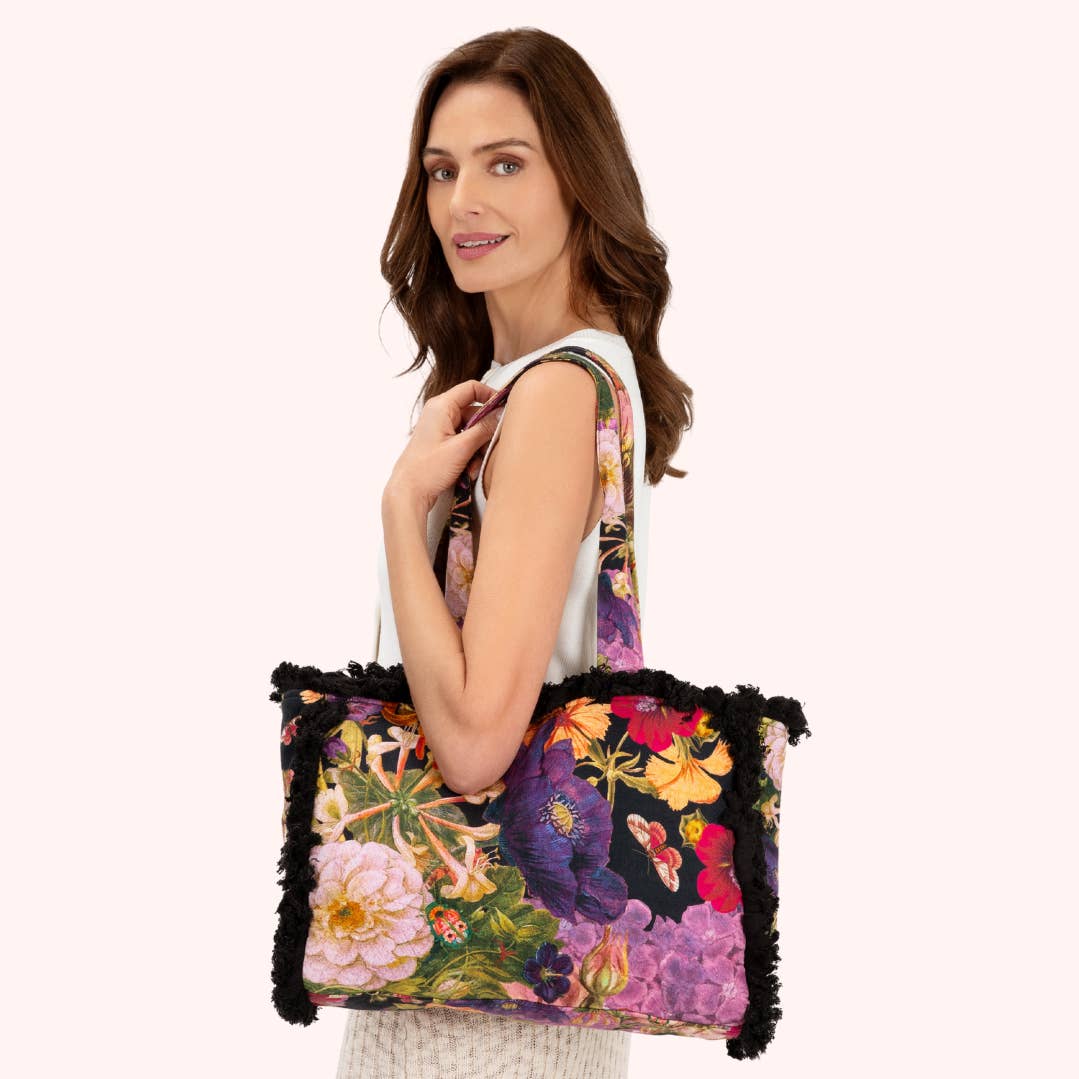 FRINGED TOTE BAG