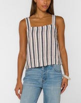 AMORA TOP