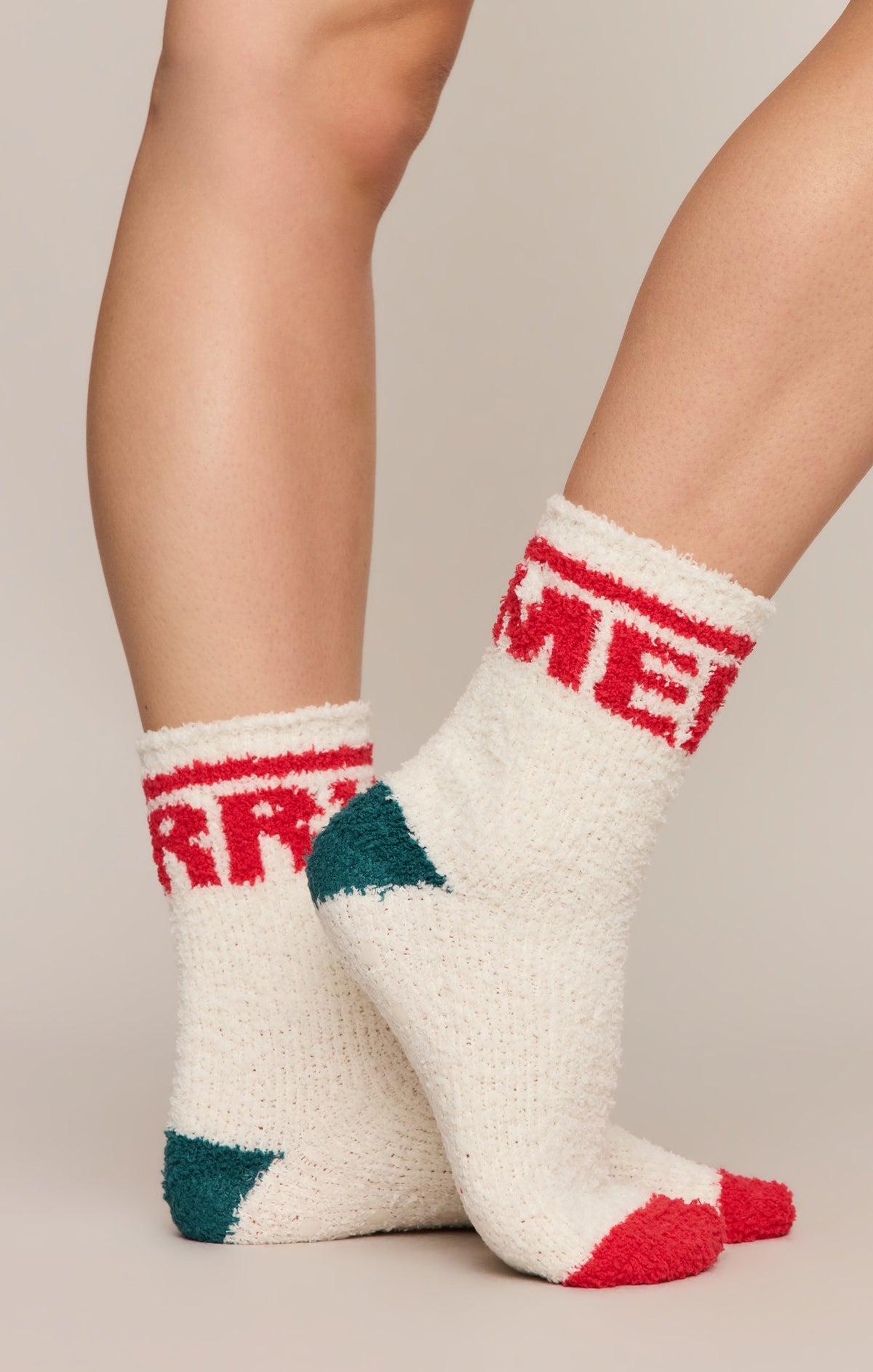 MERRY FUZZY SOCK SET