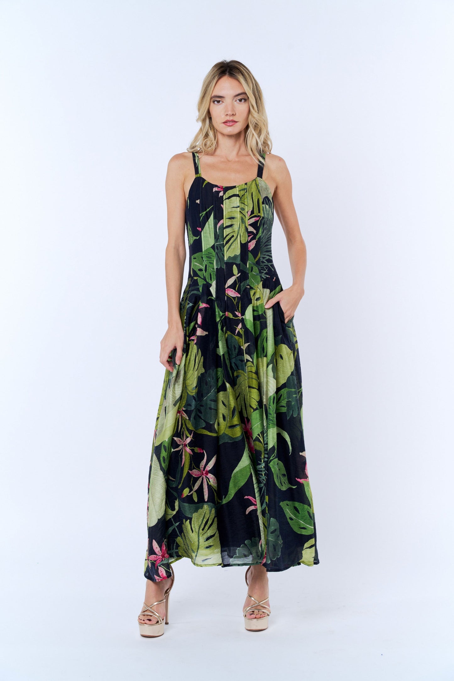 Dorothy  Maxi Dress