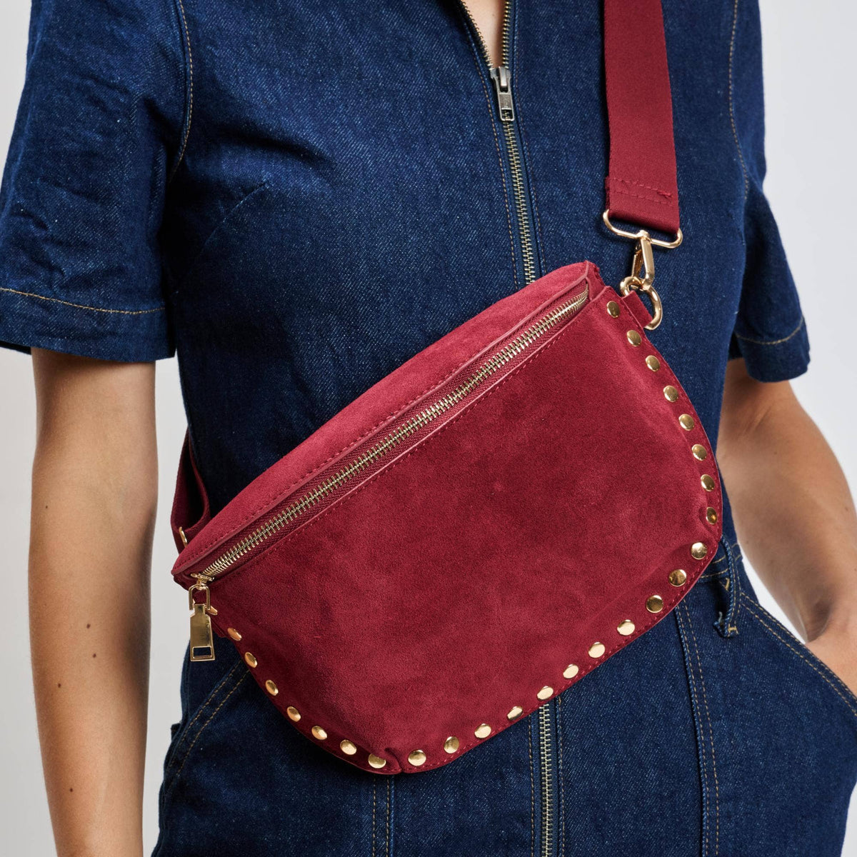 Gizelle-Suede Belt Bag: Tan