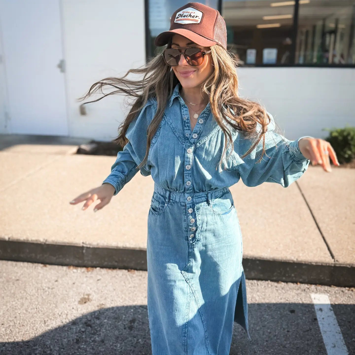 "Retro Mother". PATCH HAT