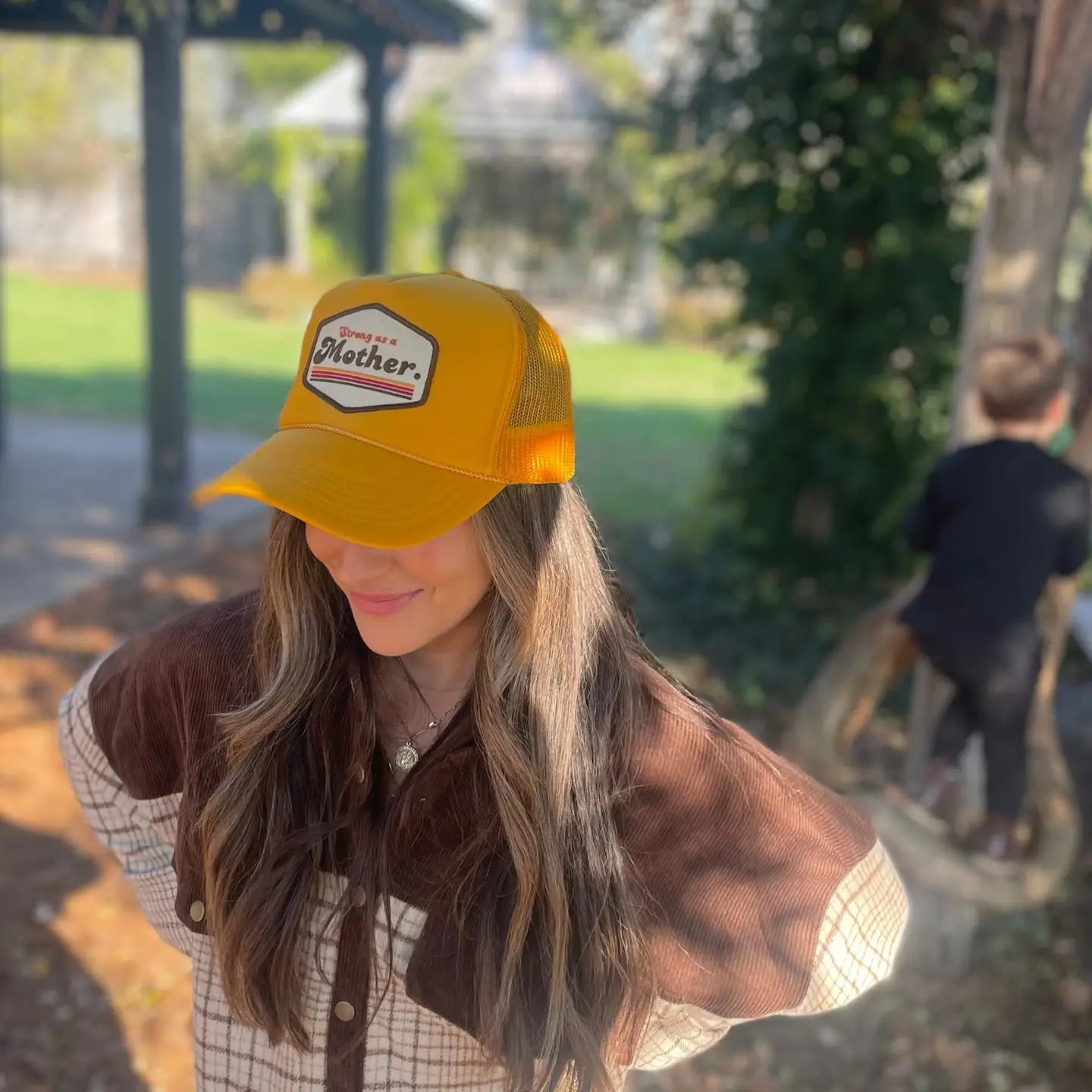 "Retro Mother". PATCH HAT