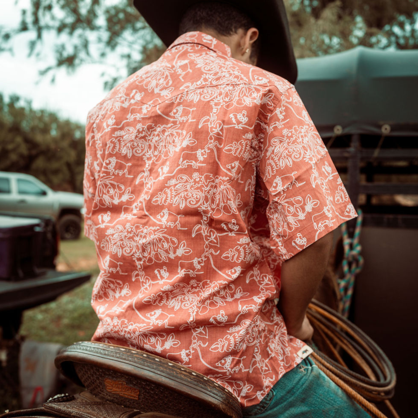 LUAU TREE SHIRT